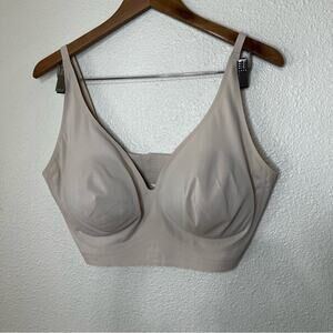 Rhonda Shear cream nude seamless bralette bra 3X